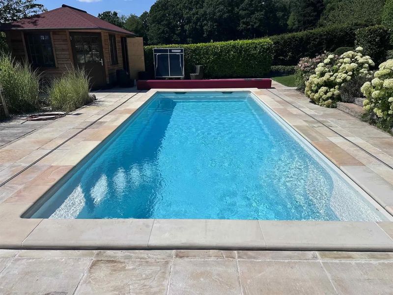 Herstellerfoto WaterRows WaterRows Double 88 in Champagne Pearl mit Steinplatten und Liegen